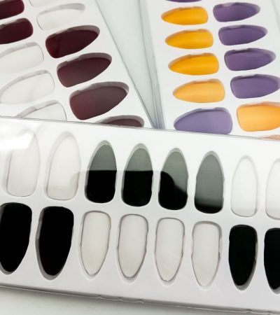 24 Pieces Of L-3 Matte Nails